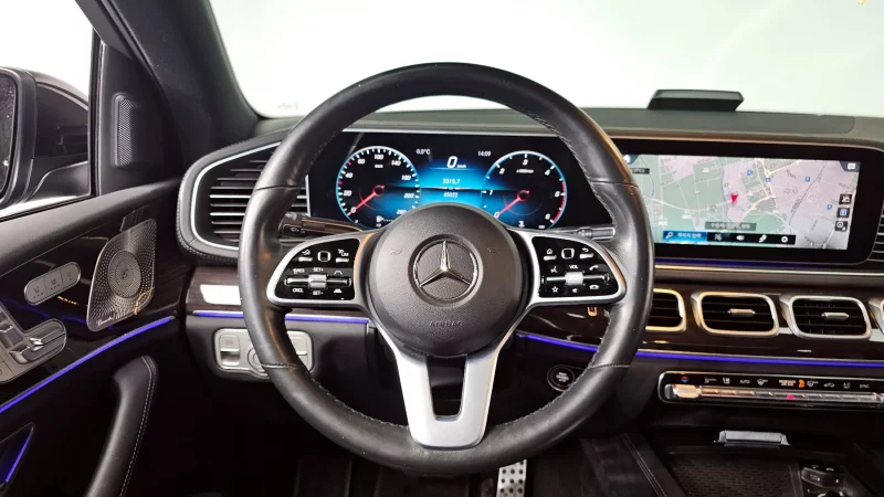 Mercedes-Benz GLE-Class