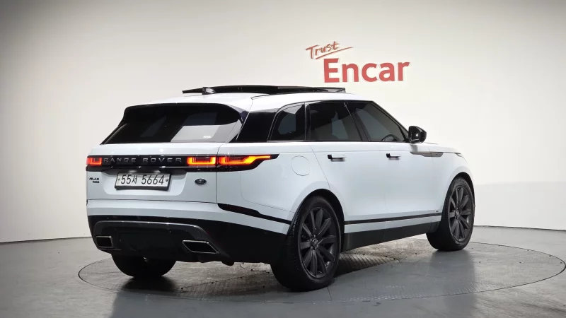 Land Rover RANGE ROVER VELAR