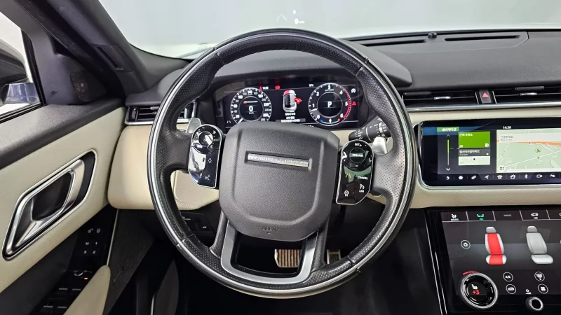 Land Rover RANGE ROVER VELAR