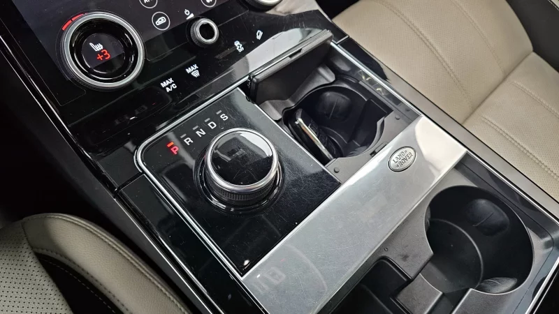 Land Rover RANGE ROVER VELAR