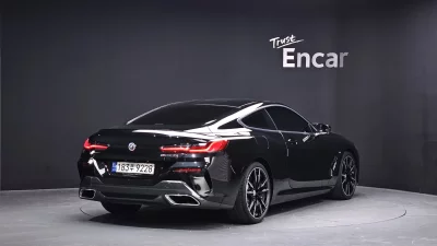 BMW 8-Series