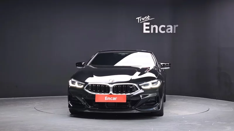 BMW 8-Series