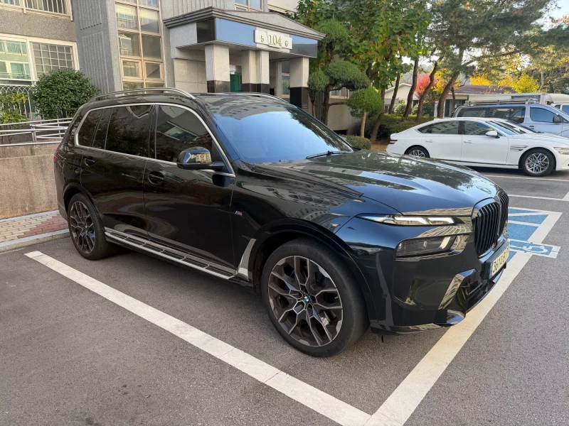 BMW X7