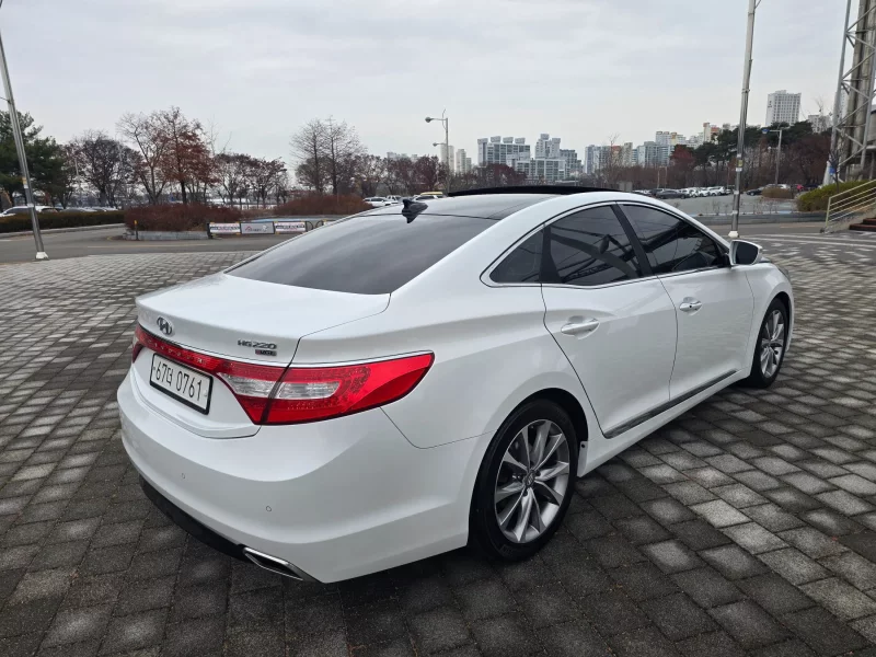 Hyundai Grandeur