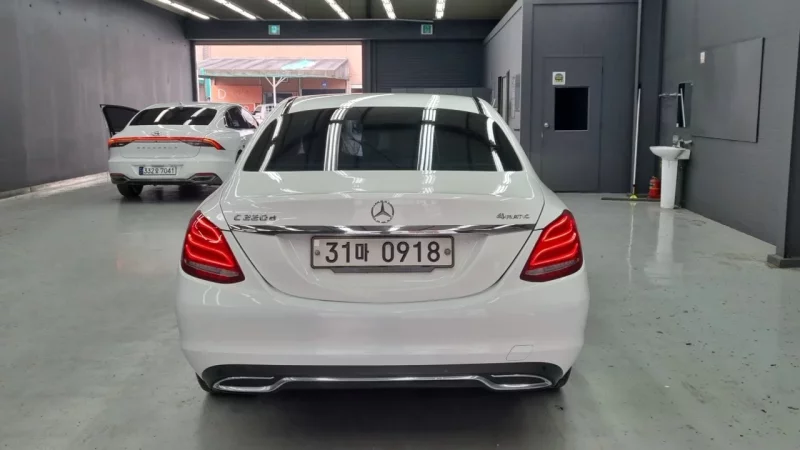 Mercedes-Benz C-Class