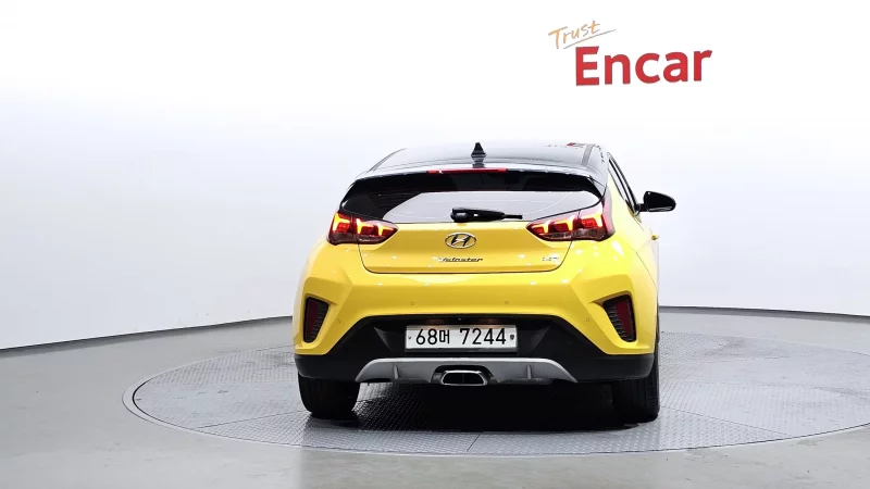 Hyundai Veloster