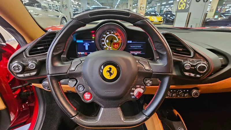 Ferrari 488