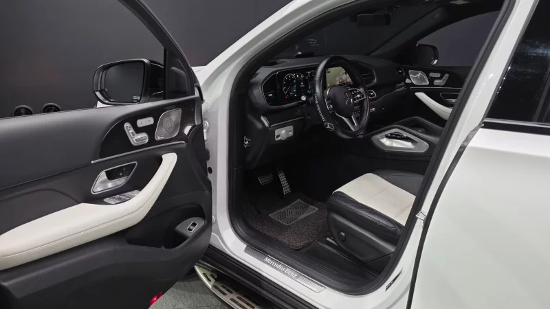 Mercedes-Benz GLE-Class