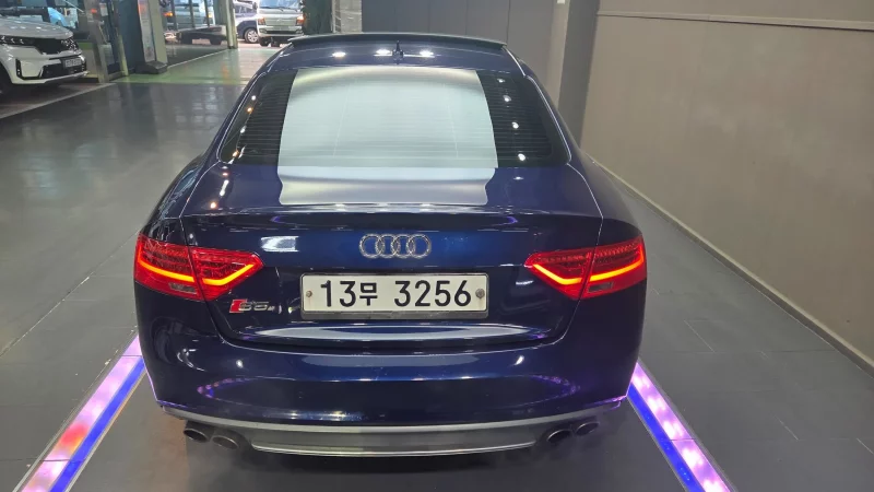 Audi S5