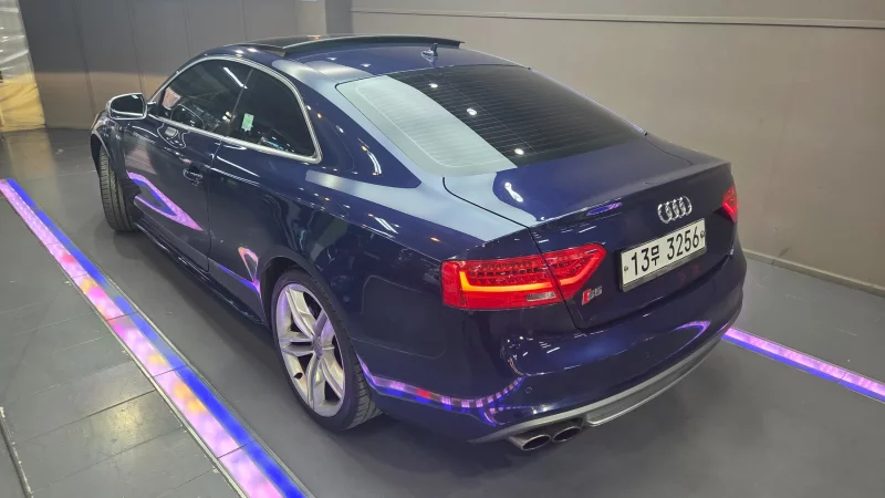 Audi S5