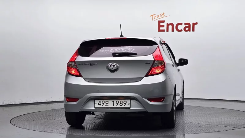 Hyundai Accent