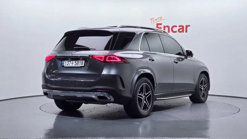 Mercedes-Benz GLE-Class