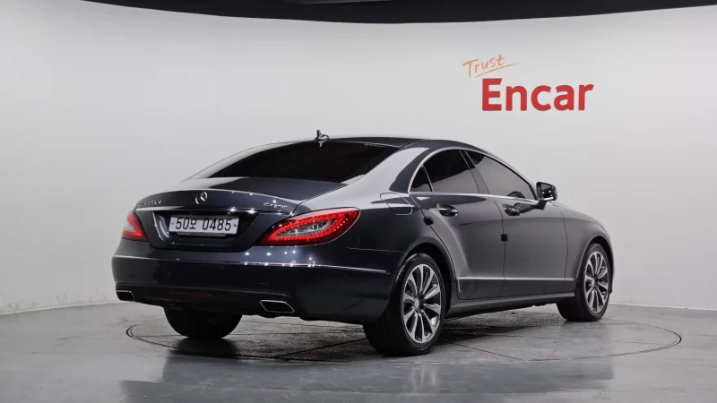 Mercedes-Benz CLS-Class