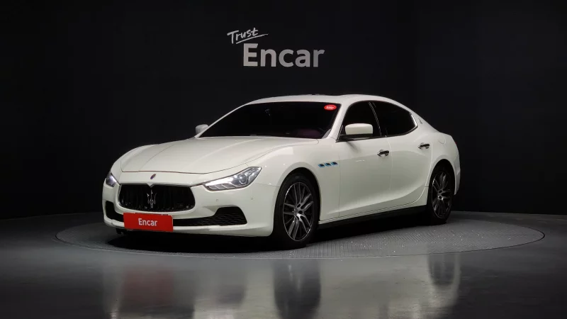 Maserati GHIBLI