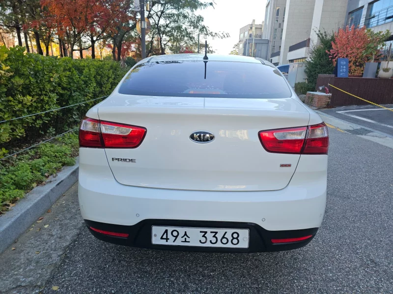 Kia pride