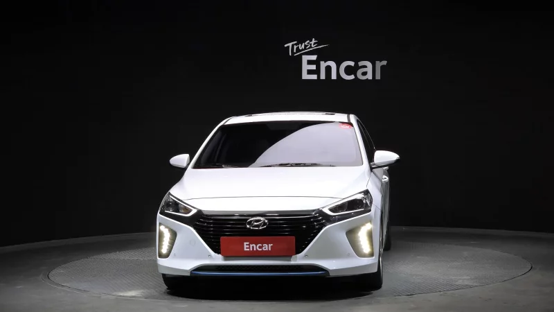 Hyundai Ioniq