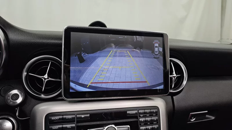 Mercedes-Benz SLK-Class