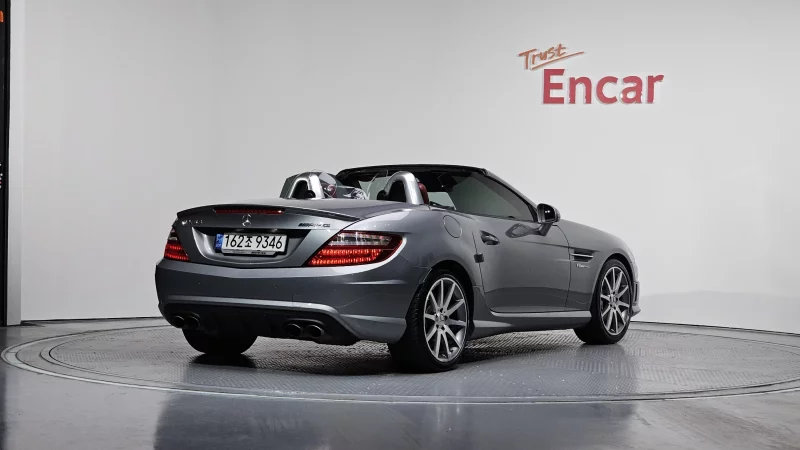 Mercedes-Benz SLK-Class