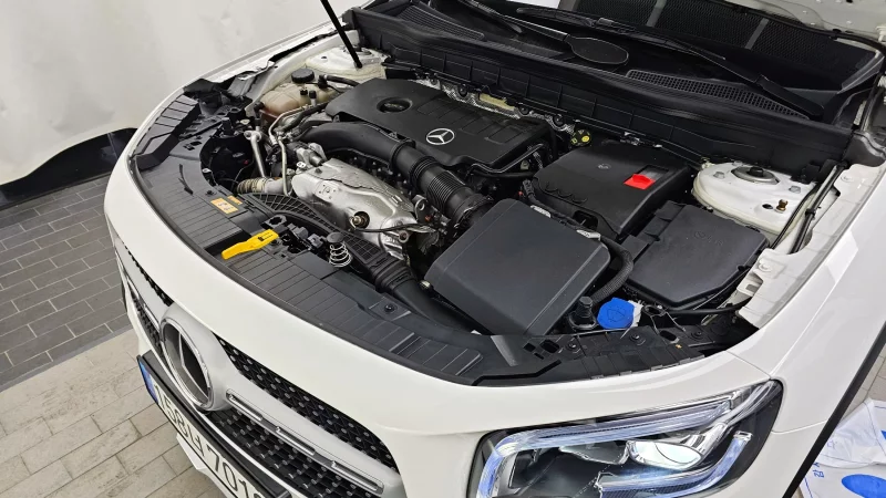 Mercedes-Benz GLB-Class