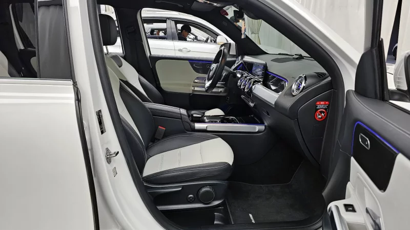 Mercedes-Benz GLB-Class