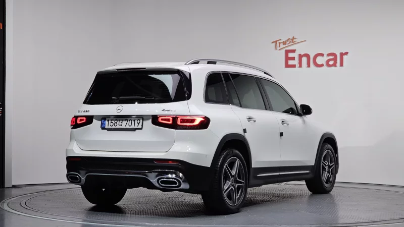 Mercedes-Benz GLB-Class