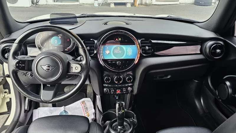 MINI Cooper Convertible