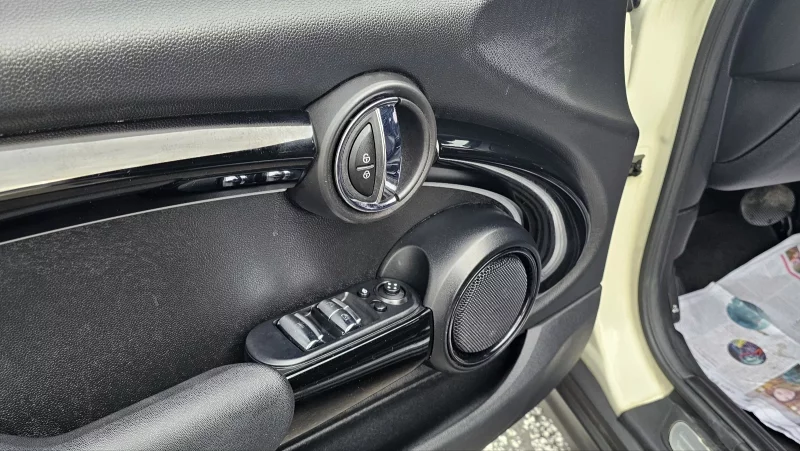 MINI Cooper Convertible