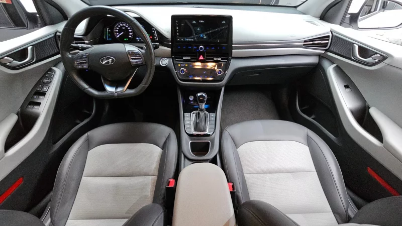 Hyundai Ioniq