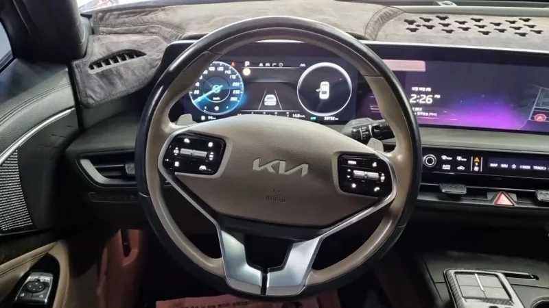 Kia K8