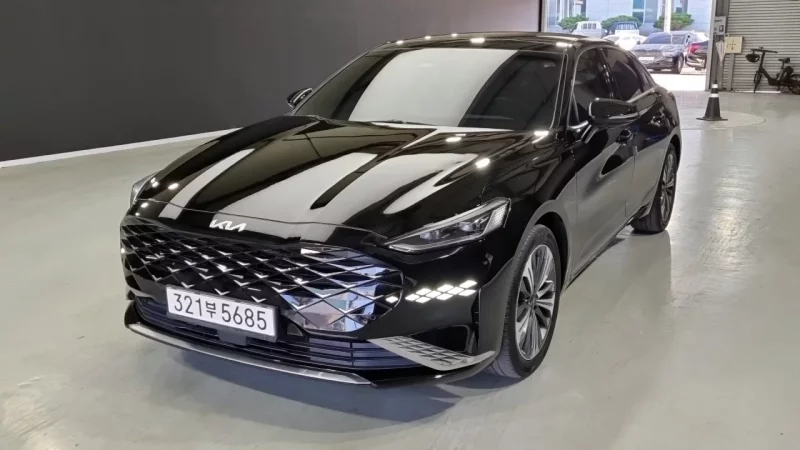 Kia K8