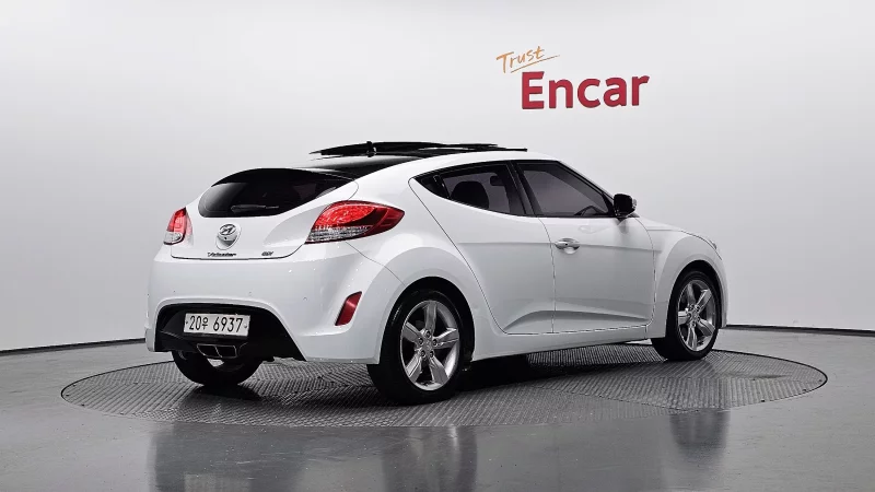Hyundai Veloster