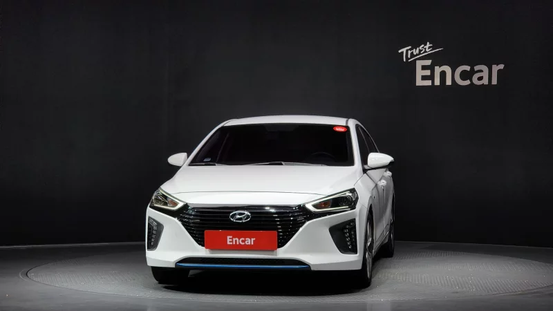 Hyundai Ioniq