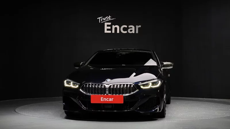 BMW 8-Series