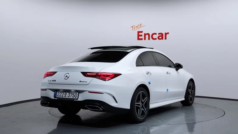 Mercedes-Benz CLA-Class