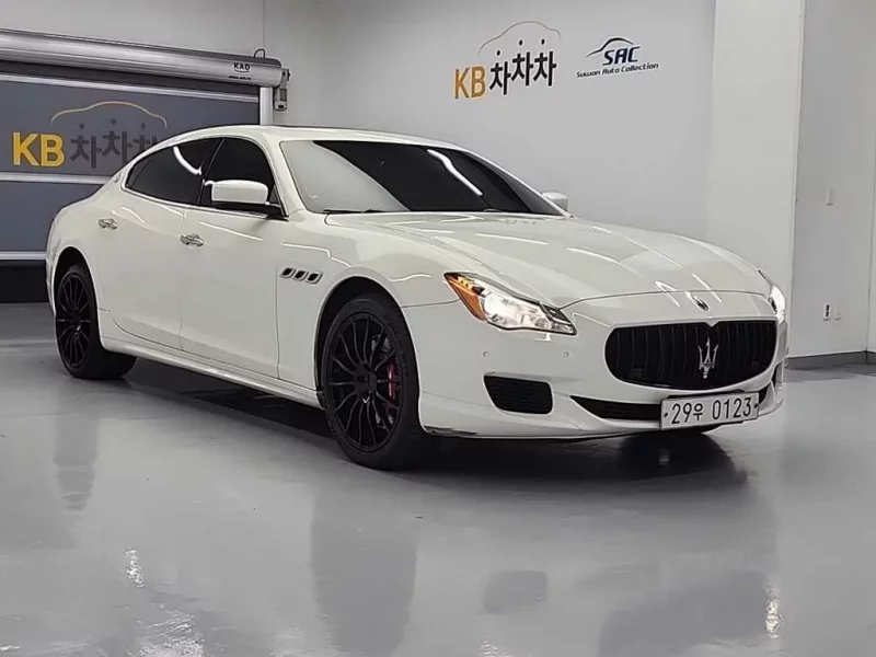 Maserati QUATTROPORTE
