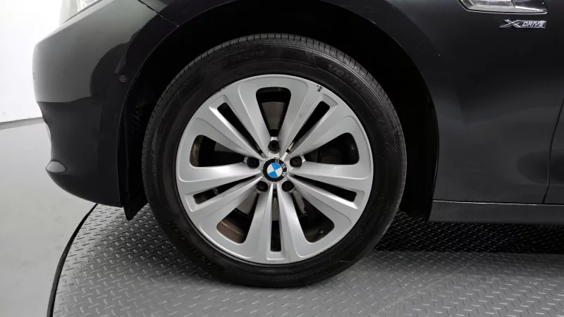 BMW 5-Series Gran Turismo