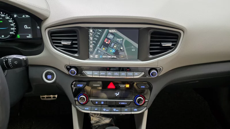 Hyundai Ioniq