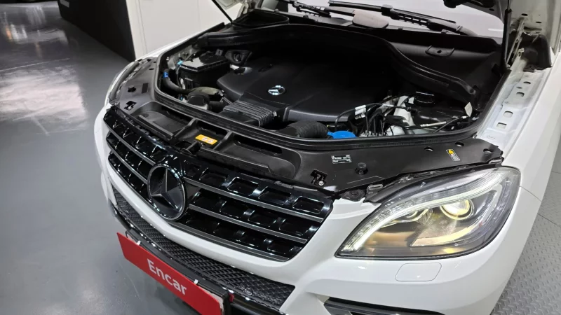 Mercedes-Benz M-class