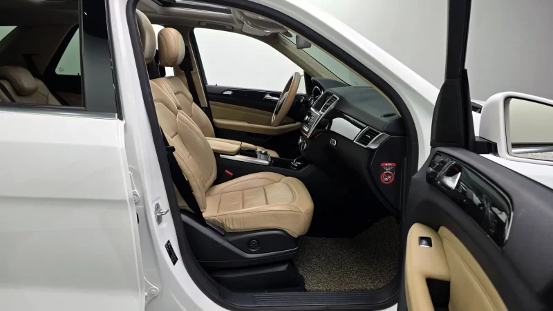 Mercedes-Benz M-class