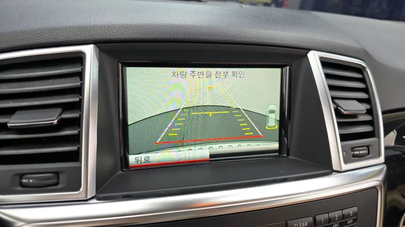 Mercedes-Benz M-class