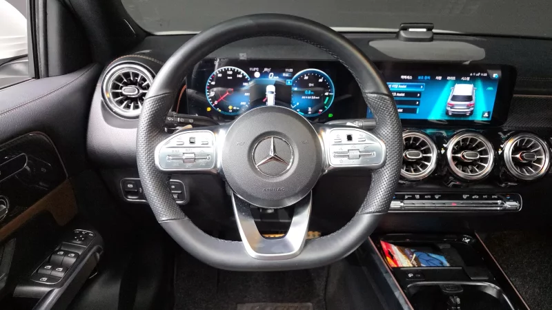 Mercedes-Benz GLB-Class