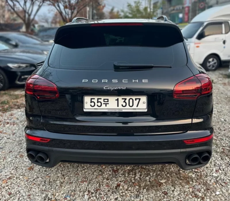 Porsche CAYENNE