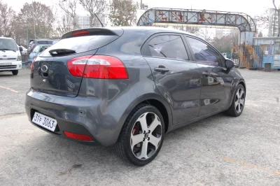 Kia pride