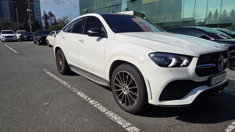 Mercedes-Benz GLE-Class