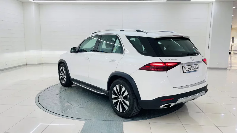 Mercedes-Benz GLE-Class