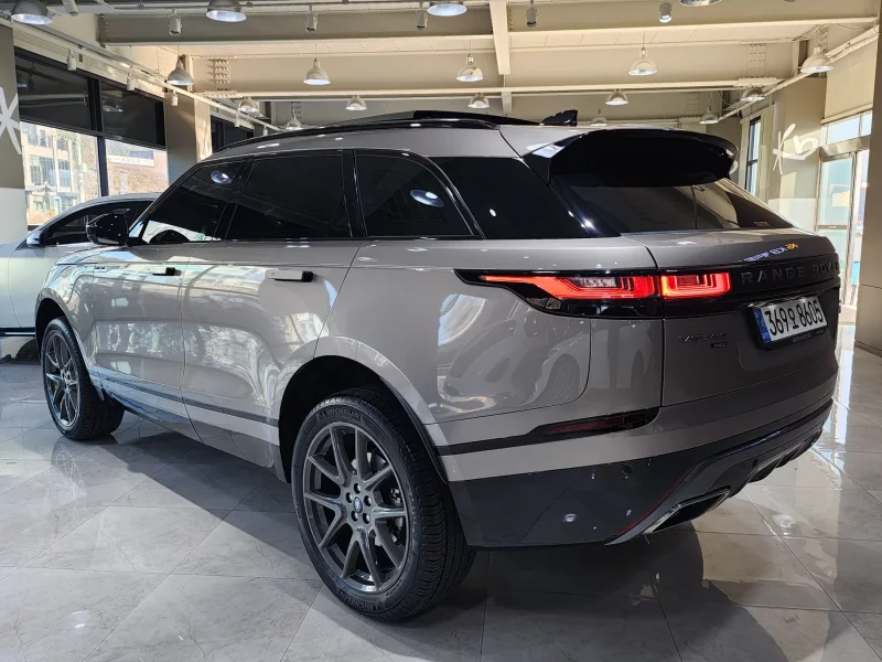 Land Rover RANGE ROVER VELAR