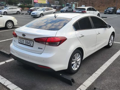 Kia K3