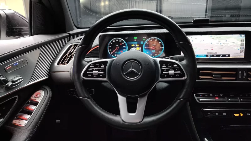Mercedes-Benz EQC