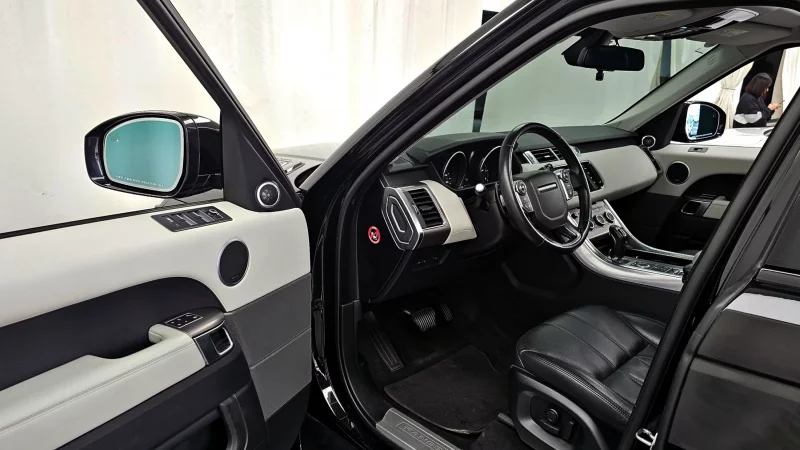 Land Rover RANGE ROVER SPORT