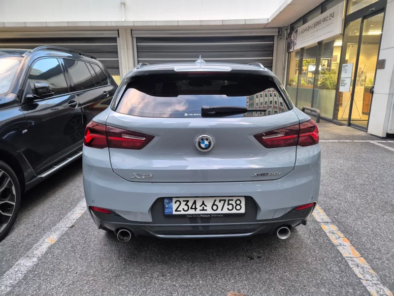 BMW X2
